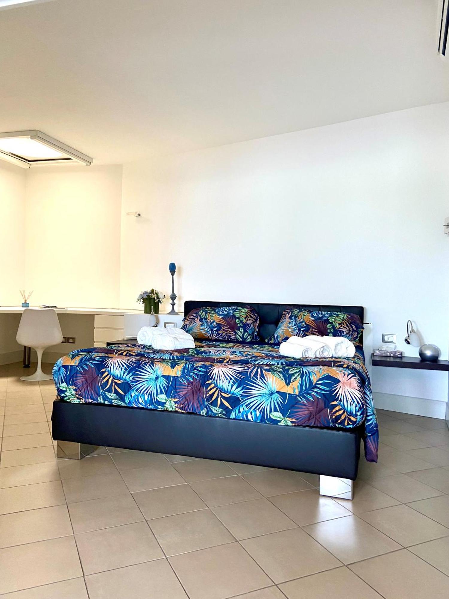 Luxury Apartment San Lorenzo Al Mare Extérieur photo